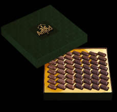 Chocolate Gift Box Dates With ...