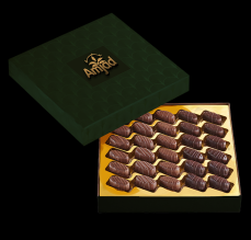 Chocolate Gift Box Dates With ...